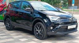 Toyota RAV4 2018 годаүшін10 300 000 тг. в Алматы – фото 3