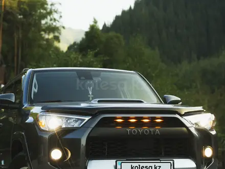 Toyota 4Runner 2020 года за 25 500 000 тг. в Алматы – фото 3