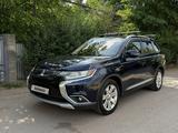 Mitsubishi Outlander 2015 года за 8 500 000 тг. в Алматы – фото 3