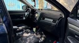 Mitsubishi Outlander 2015 года за 8 500 000 тг. в Алматы – фото 5