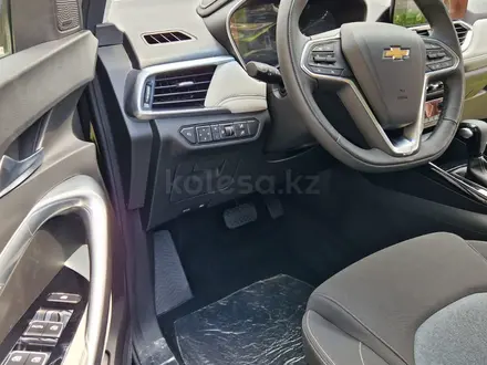 Chevrolet Captiva 2023 года за 13 000 000 тг. в Алматы – фото 7