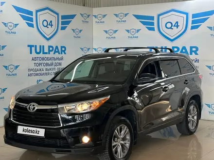 Toyota Highlander 2015 года за 16 420 000 тг. в Алматы