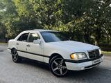 Mercedes-Benz C 180 1994 года за 1 400 000 тг. в Талдыкорган