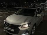 Chevrolet Onix 2023 года за 7 790 000 тг. в Алматы – фото 2