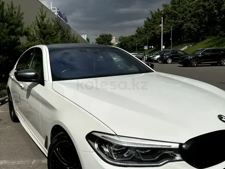 BMW 530 2017 года за 14 500 000 тг. в Алматы – фото 2