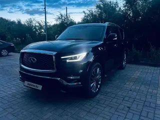 Infiniti QX80