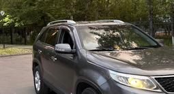 Kia Sorento 2012 года за 7 500 000 тг. в Астана – фото 2