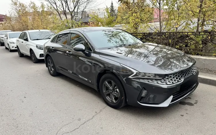 Kia K5 2021 года за 11 500 000 тг. в Астана