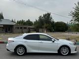 Toyota Camry 2019 годаүшін13 900 000 тг. в Шымкент – фото 5