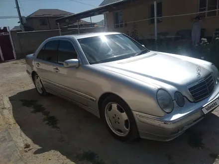 Mercedes-Benz E 280 2001 года за 4 300 000 тг. в Тараз – фото 4