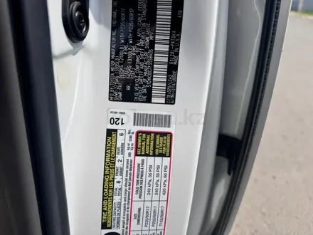 Toyota Sienna 2015 года за 10 500 000 тг. в Атырау – фото 22