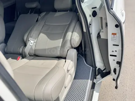 Toyota Sienna 2015 года за 10 500 000 тг. в Атырау – фото 6