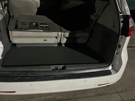 Toyota Sienna 2015 года за 10 500 000 тг. в Атырау – фото 26