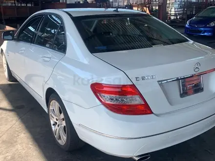 Фара (Фонарь) Mercedes-Benz C-CLASS W204 за 35 000 тг. в Астана