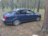 Volkswagen Passat 1997 года за 1 900 000 тг. в Караганда – фото 2
