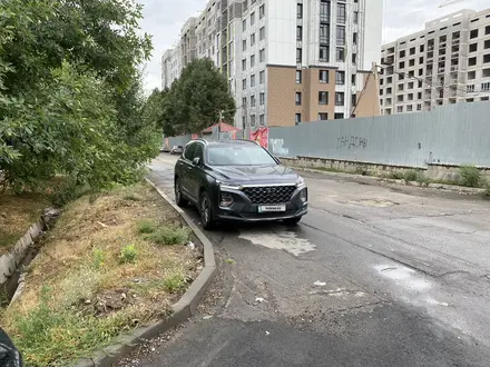 Hyundai Santa Fe 2020 годаүшін15 500 000 тг. в Алматы – фото 8