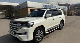 Toyota Land Cruiser 2017 года за 33 500 000 тг. в Алматы
