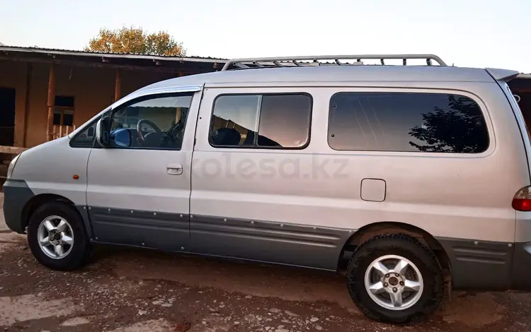 Hyundai Starex 2004 годаүшін3 600 000 тг. в Сарыагаш