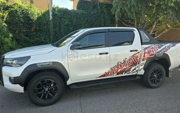 Toyota Hilux 2025 года за 27 000 000 тг. в Алматы