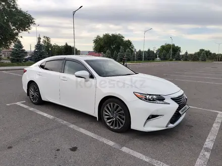 Lexus ES 250 2012 годаүшін10 000 000 тг. в Алматы