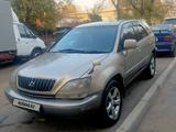 Toyota Harrier 2002 года за 3 400 000 тг. в Алматы – фото 2