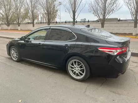 Toyota Camry 2020 года за 14 000 000 тг. в Астана – фото 9