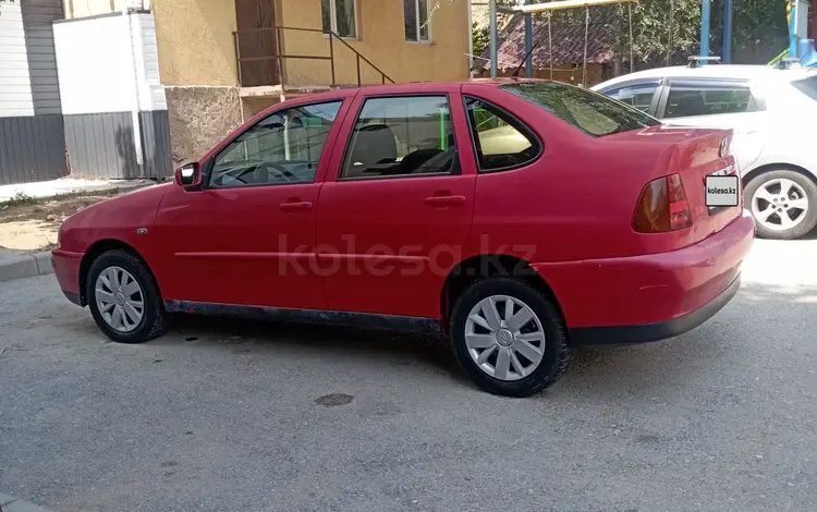 Volkswagen Polo 2001 года за 1 300 000 тг. в Шымкент
