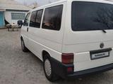 Volkswagen Caravelle 1995 года за 3 800 000 тг. в Тараз – фото 3