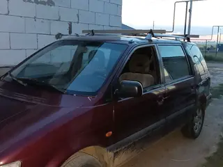 Mitsubishi Space Wagon