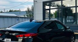 Hyundai Elantra 2017 года за 4 000 000 тг. в Уральск – фото 3