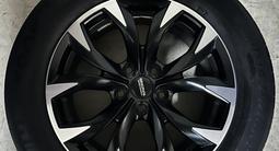 Комплект шин с дисками за 200 000 тг. в Астана – фото 2