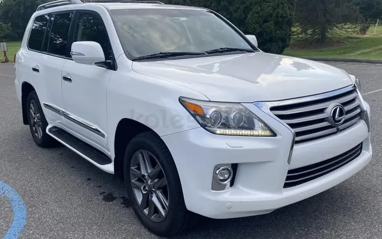 Lexus Enclave 2013 года за 10 000 тг. в Алматы