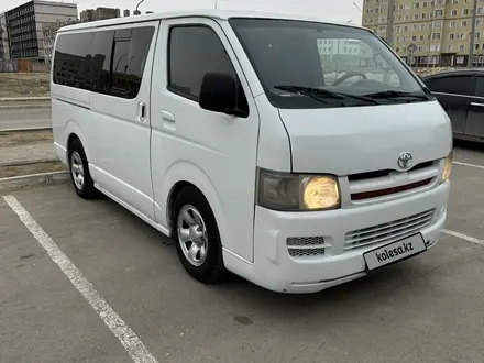 Toyota Hiace 2005 года за 3 700 000 тг. в Актау