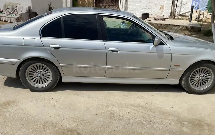 BMW 525 2000 годаүшін2 800 000 тг. в Актау