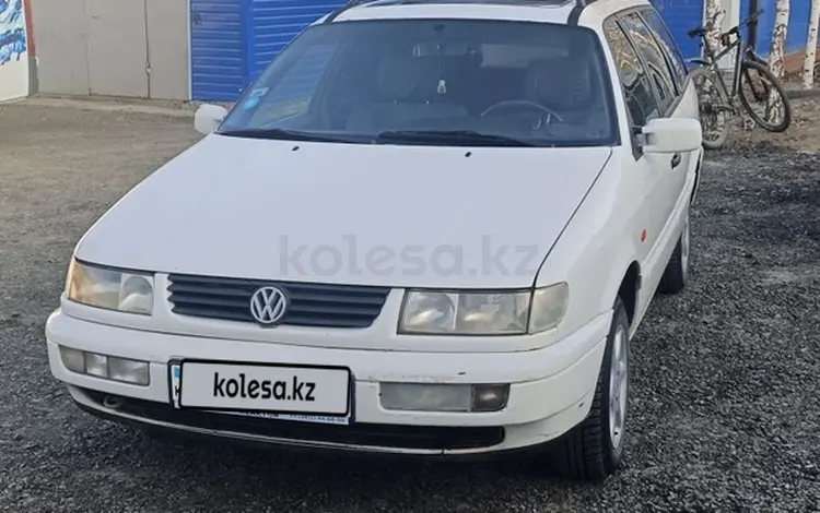 Volkswagen Passat 1994 годаүшін2 000 000 тг. в Павлодар