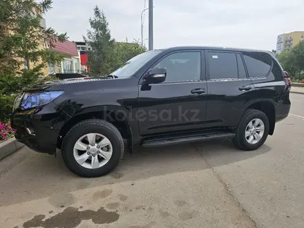 Toyota Land Cruiser Prado 2022 года за 24 900 000 тг. в Алматы – фото 2