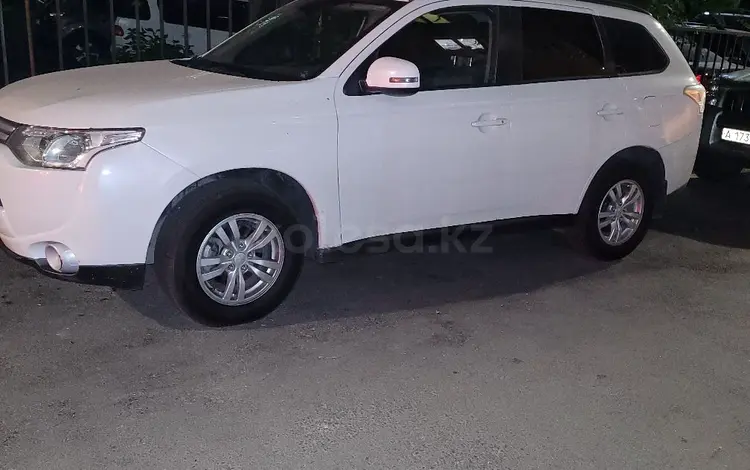 Mitsubishi Outlander 2013 года за 6 000 000 тг. в Алматы