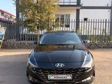 Hyundai Elantra 2021 годаүшін7 300 000 тг. в Алматы