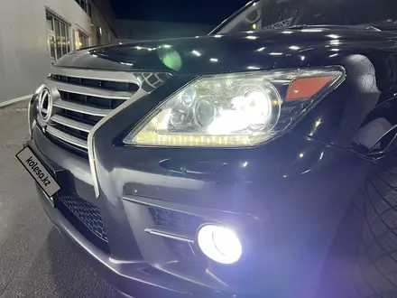 Lexus LX 570 2013 года за 25 000 000 тг. в Алматы – фото 21