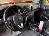 Kia Sportage 2018 года за 9 000 000 тг. в Актау – фото 4