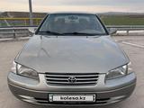 Toyota Camry 1999 годаүшін3 300 000 тг. в Алматы