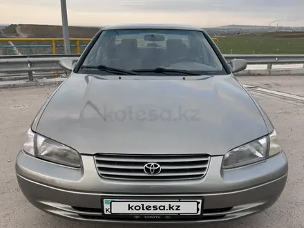 Toyota Camry 1999 года за 3 300 000 тг. в Алматы