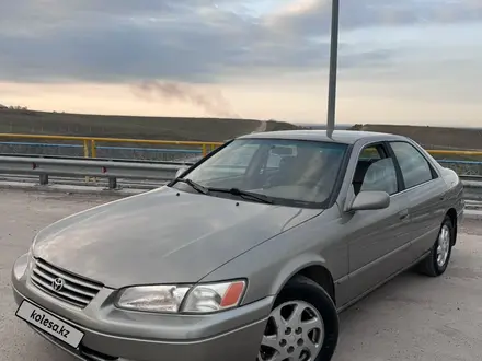Toyota Camry 1999 года за 3 300 000 тг. в Алматы – фото 4