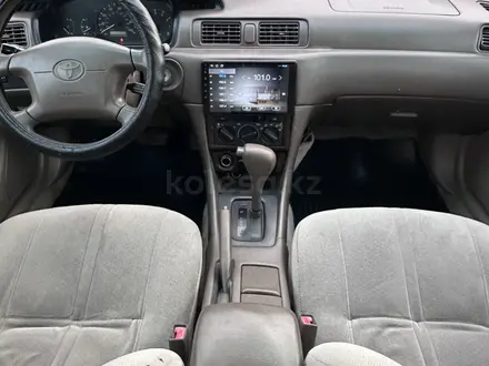 Toyota Camry 1999 года за 3 300 000 тг. в Алматы – фото 9