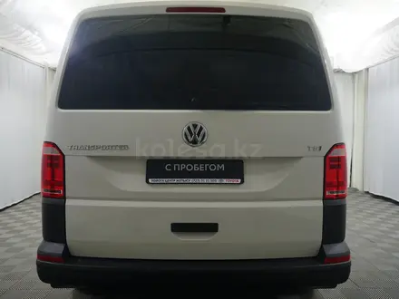 Volkswagen Transporter 2017 года за 14 000 000 тг. в Алматы – фото 4