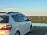 Toyota Ipsum 2003 годаүшін5 500 000 тг. в Атырау – фото 3