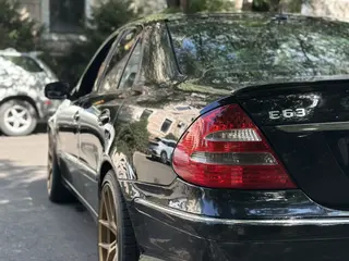 Mercedes-Benz E 500