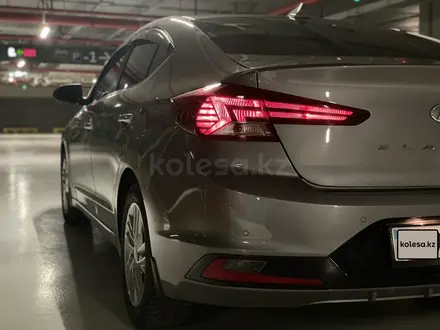 Hyundai Elantra 2019 года за 8 800 000 тг. в Астана – фото 8