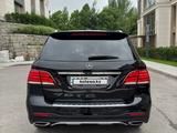 Mercedes-Benz GLE 400 2017 года за 23 000 000 тг. в Алматы – фото 4