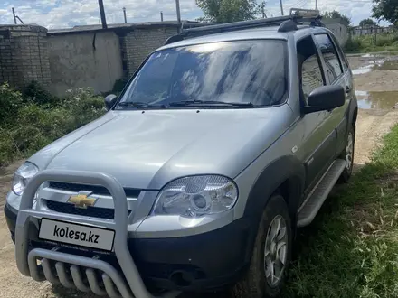 Chevrolet Niva 2014 года за 5 000 000 тг. в Лисаковск – фото 2